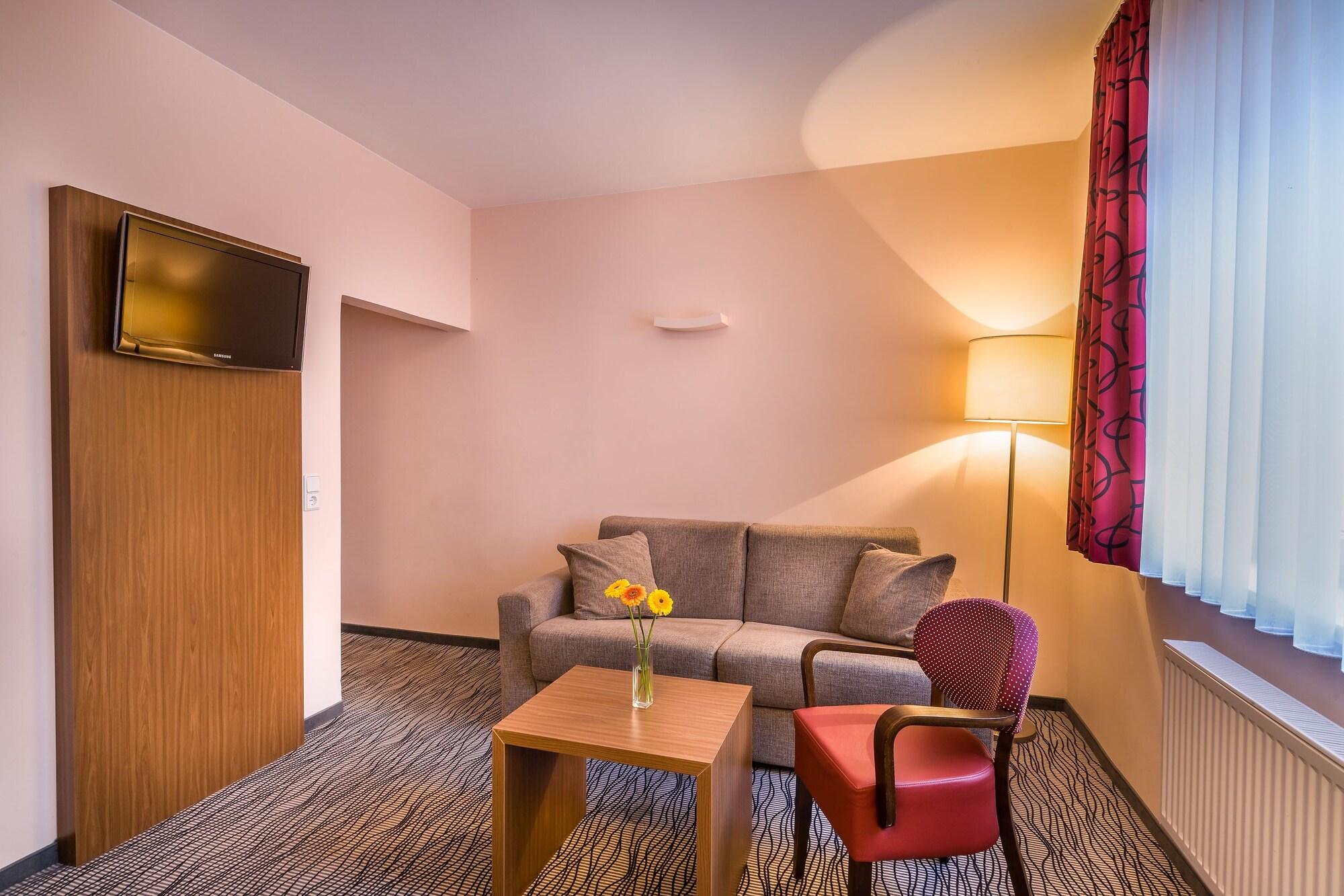 Scope Hotel Dresden Airport Esterno foto