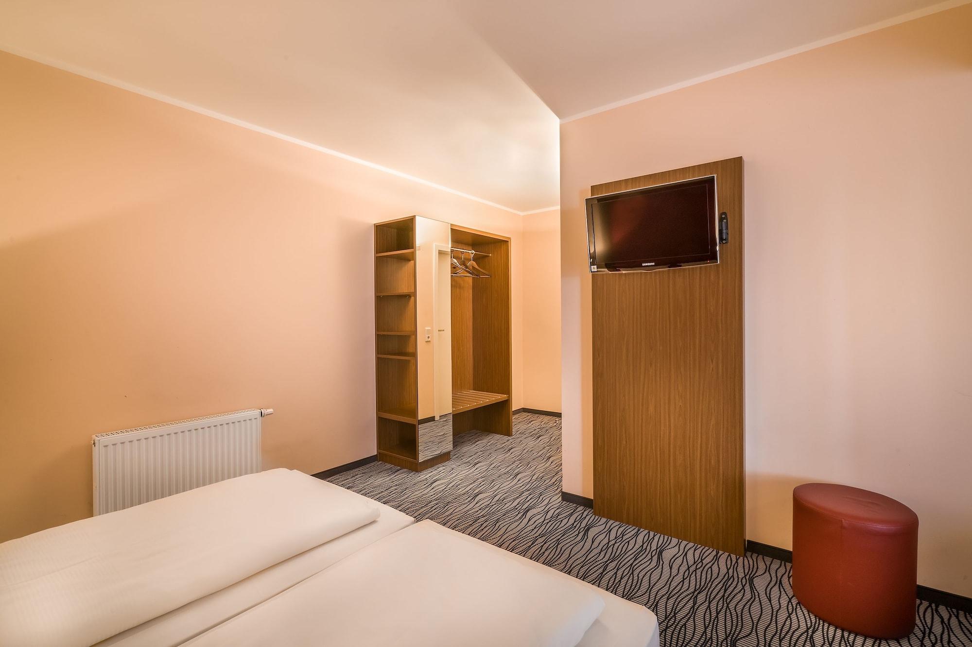 Scope Hotel Dresden Airport Esterno foto