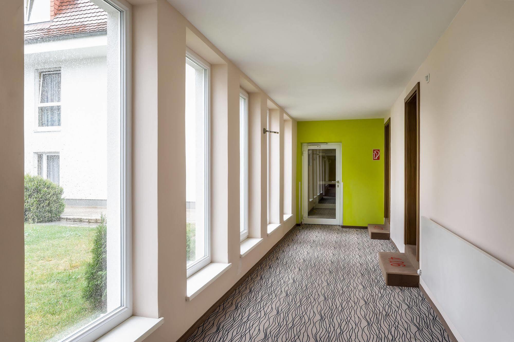 Scope Hotel Dresden Airport Esterno foto